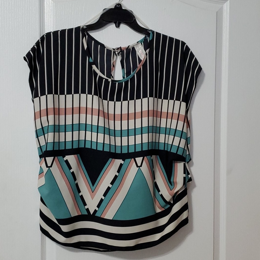 Multi-color Top - Picture 1 of 2